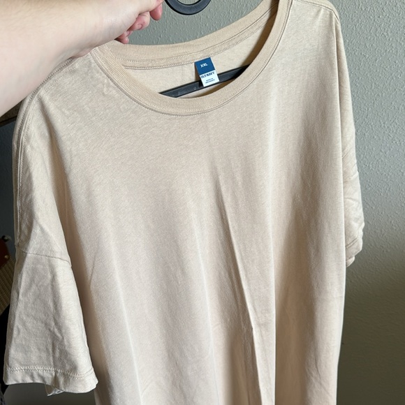Women’s Old Navy XXL Oversized Basic Lounge Tee - Worn only one time! Very new! - Picture 8 of 9